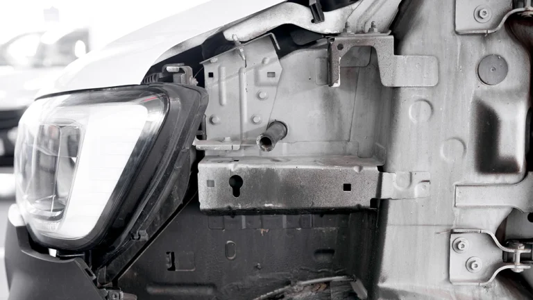 Seccion de vehiculo de lamina de aluminio