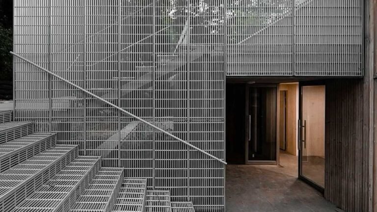 muro de construccion de rejilla de acero inoxidable